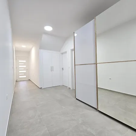 Grey 2 Appartement Zadar