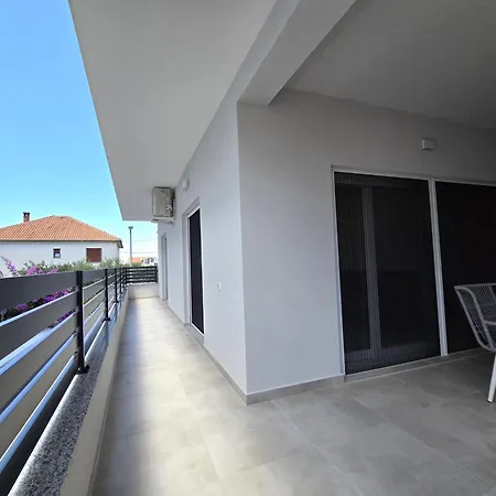 Grey 2 Apartament Zadar